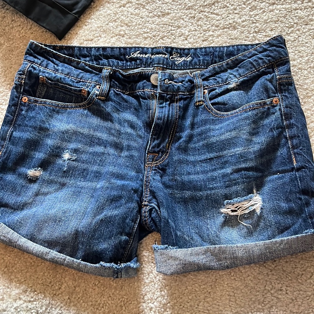 American eagle distressed jean shorts